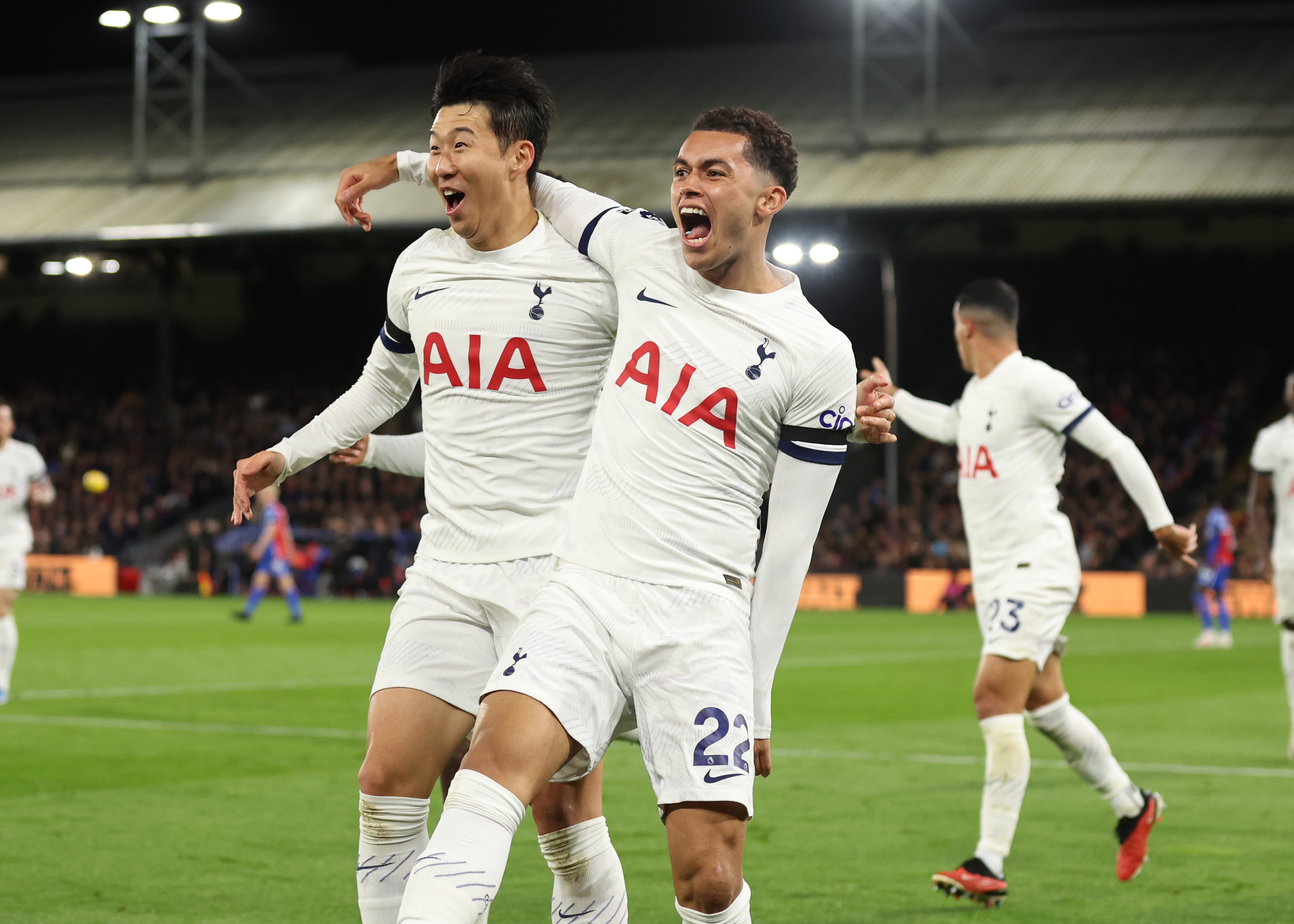 ESPN：孫興慜希望獲得一份長(cháng)期合同，他和熱刺還沒(méi)進(jìn)行實(shí)質(zhì)談判